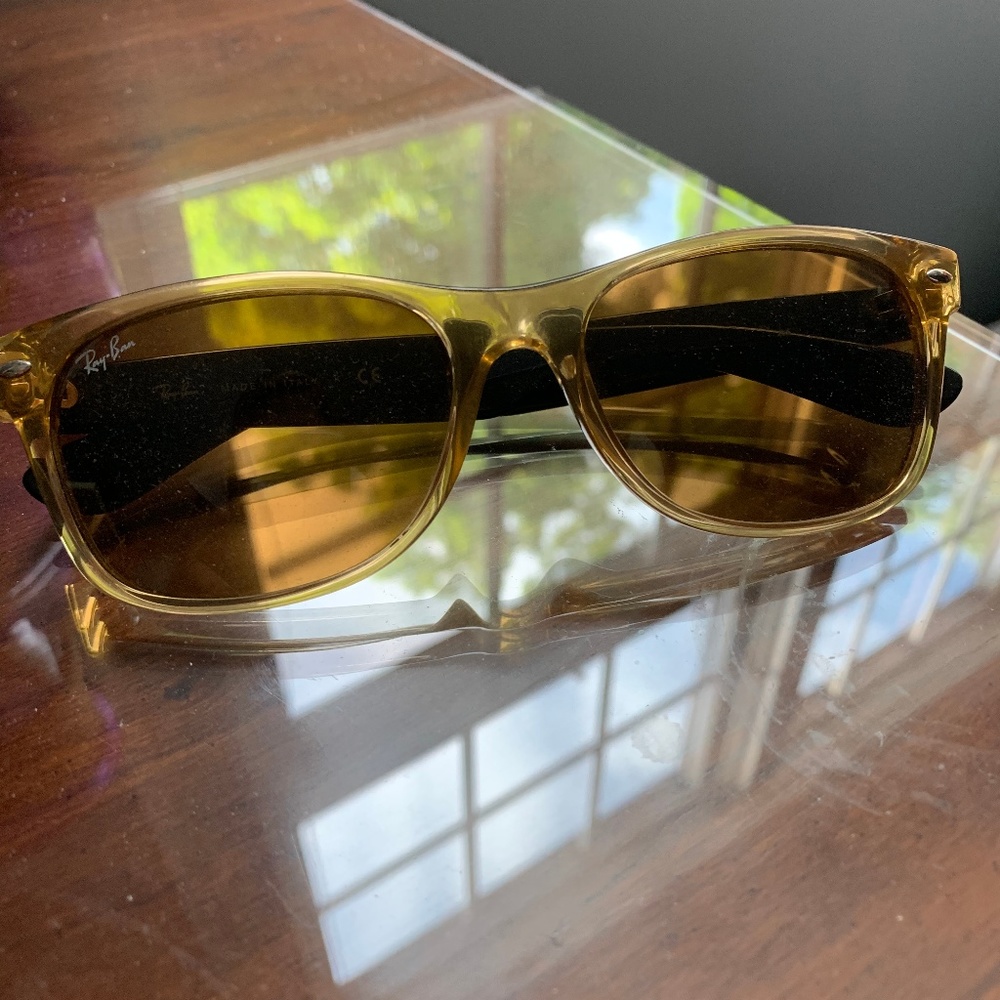 Ray-Ban New Wayfarer Sunglasses